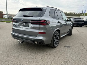 Nuevo SUV de Lujo 2025 X5 xDrive30d G05, Motor Diésel 3.0L, 286HP, 4x4, Automático, Híbrido Suave, Eficiente, Disponible en Stock - Product Image 3