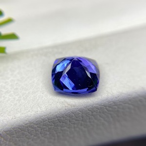 Gemas Mehrajudin, Tanzanita Azul Corte Esmeralda 100% Natural, Corte Pera, 1 Quilate, Grado AAA, Certificada por Terceros para Joyería - Product Image 2
