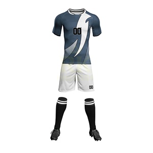Tenues de football respirantes de haute qualité en sublimation - Économiques, haute technologie, imperméables, antibactériennes, 100% polyester - Product Image 3