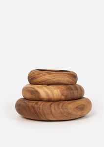 Premium high quality wooden serving bowl with stylish design for dinner <b>presentations</b> - Product Image 2