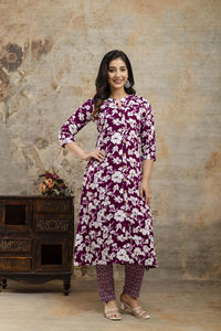 2024 vente chaude a-ligne vêtements ethniques-deux pièces rayonne Kurti pantalon ensemble bouton avant poche pour tenue décontractée - Product Image 4