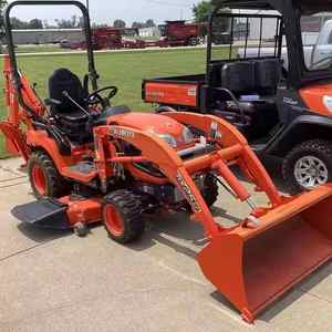 Venta caliente Kubota B7001 Mini Tractor Venta al por mayor Vehículo agrícola compacto de la mejor calidad con precio de fábrica para uso en el jardín - Product Image 2
