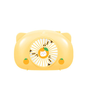 Mini Ventilatore Personale Portatile Ricaricabile con Luce, Colori Pastello, Indossabile e Pieghevole per Uso Domestico e in Auto - Product Image 4