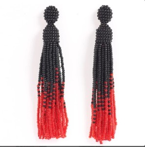 Pendientes Largos de Cuentas Hechos a Mano, Pendientes de Botón con Cuentas de Semillas, Regalo para Mujer - Product Image 1