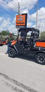 Tracteur agricole Kubota d'occasion 90 ch 4x4 MU5501 à bas prix, moteur 4 cylindres disponible, tracteur agricole Kubota d'occasion 90 ch 4x4 MU5501 à bas prix - Product Image 4