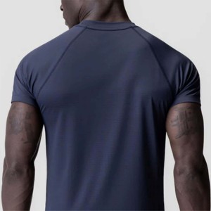 Camiseta duradera de rendimiento atlético para hombres para correr y sesiones de entrenamiento intenso - Product Image 4