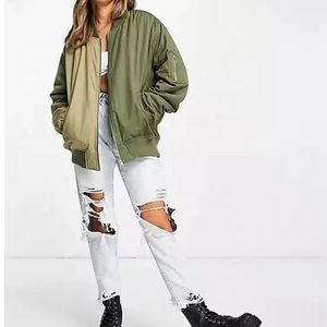 Blouson Bomber en Toile Chauffant, Coupe-Vent et Respirant pour Femme – Tendance, Confortable, Élégant, Personnalisable – Vente en Gros OEM à Prix Abordable - Product Image 4