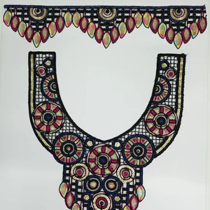 คอปกปักประกายพร้อมตาข่ายแวววาวทำจากผ้าทอสำหรับชุดอินเดีย - Product Image 1