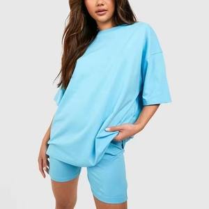 Conjunto de chándal estampado de 2 piezas informal de verano unisex, camiseta y pantalones cortos para hombre con patrón sólido y logotipo personalizado, lavado en fábrica - Product Image 2