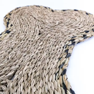 Tapis en forme de jacinthe d'eau Tapis décoratifs Fabriqué au Vietnam Matériau écologique pour la décoration de la maison Vente en gros - Product Image 5