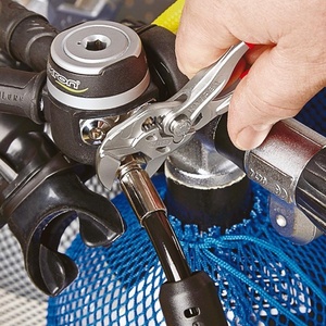 KNIPEX 125mm Chrome-Plated <b>Wrench</b> with 23mm Clamping Width Plastic Coated-Pliers - Product Image 6