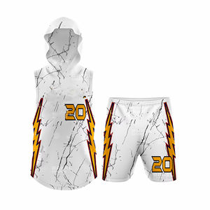 Uniforme de football 7v7 Maillot et short de compression personnalisé Respirant Conception de sublimation grande taille avec protection antibactérienne - Product Image 1
