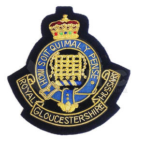 Badges de blazer brodés de haute qualité Taille personnalisable Fabriqué au Pakistan Style en gros avec décoration en dentelle - Product Image 1