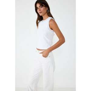 Blusa Corta Informal para Mujer, Talla XL, con Logotipo Bordado en la Parte Delantera, Cuello Redondo, Decoraciones de Lentejuelas, Encaje y Plumas, Tejido de Punto, Hombros 3D - Product Image 2