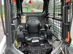 Chargeuse compacte à chenilles avant de type S450 diesel 2022 avec une efficacité élevée et une garantie de 2 ans - Achetez maintenant ! - Product Image 3