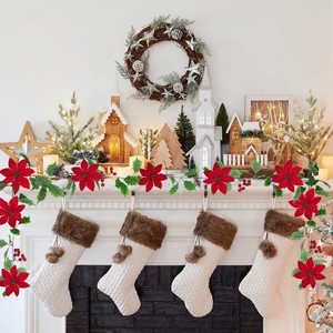 <span class=keywords><strong>Guirlande</strong></span> artificielle <span class=keywords><strong>de</strong></span> poinsettia <span class=keywords><strong>de</strong></span> Noël avec baies rouges et feuilles <span class=keywords><strong>de</strong></span> <span class=keywords><strong>houx</strong></span> Décoration <span class=keywords><strong>de</strong></span> Noël - Product Image 2