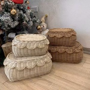Vente en gros de panier en rotin Organisateur de rangement de jouets écologique fait à la main, durable et léger pour la chambre d'enfant et les fournitures de magasin de détail - Product Image 6