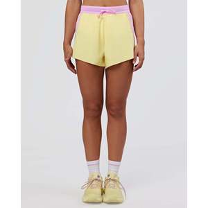Pantalones Cortos Deportivos Accelerate 3 de Tela Transpirable, Estilo Marshmallow-Lemon - Product Image 6