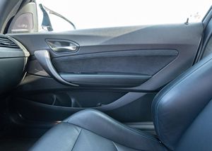 BMW M2 Competition 2021, 405 ch, turbo 6 cylindres, conduite à gauche, sièges en cuir, 4 places, pack exécutif, toit ouvrant panoramique, xénon - Product Image 6