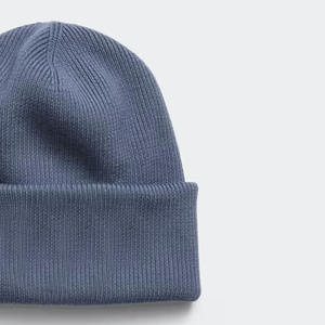 Bonnets unisexes chauds et élégants en acrylique doux Parfaits pour l'hiver, la mode décontractée ou la promotion de la marque - Product Image 2