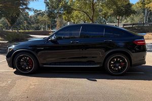 รถ AMG GLC 63 S Coupe มือสอง เครื่องยนต์ V8 ทวินเทอร์โบ 503 แรงม้า - Product Image 5