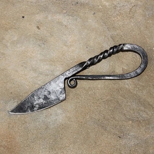 Cuchillo de camping medieval antiguo de acero al carbono forjado a mano de tela Ahmad ODM/OEM/ODM soporte de personalización uso de cuero Industrial - Product Image 4
