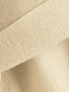 Sudaderas Cortas de Invierno para Mujer con Logotipo Frontal, 100% Algodón, Servicios OEM/ODM para Minoristas Internacionales de Ropa Juvenil de Pakistán - Product Image 4