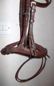 Bride de Grackle Full / Extra Full Full Size Bride anatomique marron Mono Brown Rembourré Comfort Headpiece en cuir verni - Product Image 3