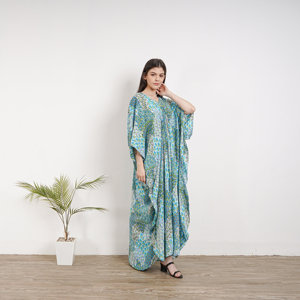 เสื้อคาฟตันผ้าเรยอนสำหรับผู้หญิงหรูหราเอวยางยืดคอวีมีลวดลายพิมพ์ด้วยมือคุณภาพสูงทรงหลวมเหมาะสำหรับใส่ในชีวิตประจำวันสำหรับฤดูใบไม้ร่วง - Product Image 4