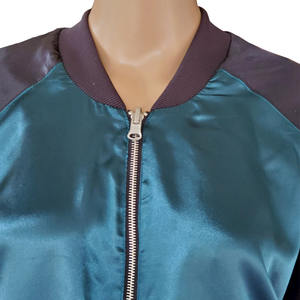 Vestes universitaires en satin pour femmes, très vendues, couleur personnalisée, séchage rapide, légères, avec doublure en nylon, fermeture éclair - Product Image 3