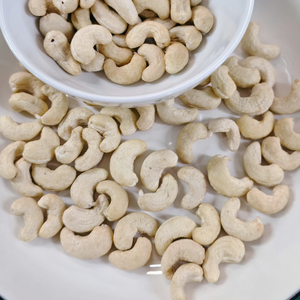 Anacardos hechos en Vietnam Kaju Badam Santigo, frutos de anacardo, servicio W320 24/24 - Product Image 1