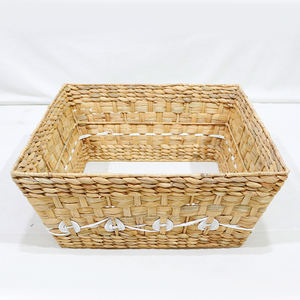 Base para Árbol de Navidad Ecológica de Pasto Marino Artex Dong Thap, Decoración Navideña Elegante Hecha a Mano - Product Image 3