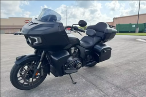 Prêt à rouler 2026 – Moto de tourisme Indian Motorcycle Pursuit Dark Horse à vendre - Product Image 3