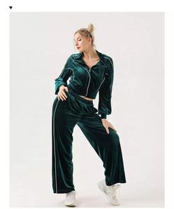 Survêtement en velours avec Logo brodé pour femme, ensemble de 2 pièces - Product Image 4