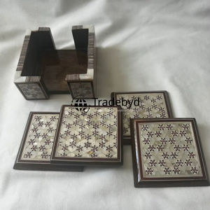 Posavasos con incrustaciones de fregona Premium de Tradebyd, decoración de mesa de lujo hecha a mano para regalos en casa - Product Image 1