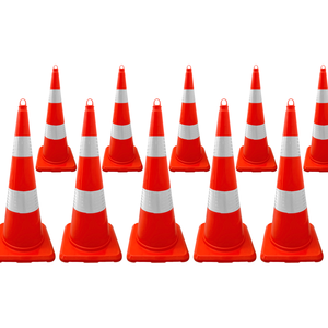 10 cônes de signalisation en PVC de 90 cm, cônes de sécurité doublement réfléchissants pour la sécurité routière et la circulation, barrières de circulation sans poids - Product Image 3