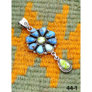 Pendentif Turquoise Fait Main du Sud-Ouest avec Technologie d'Encadrement en Argent Sterling Golden Hill Palomino - Product Image 3