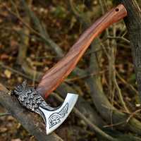 Hache viking artisanale de qualité supérieure en acier à haute teneur en carbone avec manche en bois et fourreau en cuir