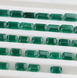 พลอยมรกตธรรมชาติจากแซมเบีย ทรงแปดเหลี่ยมเจียระไน ขนาดปรับเทียบแล้ว สีเขียวสดใส สำหรับทำเครื่องประดับ - Product Image 2