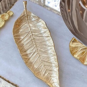 Elegante cuenco de metal para chocolate con diseño elegante, ideal para fiestas, regalos corporativos, decoración de bodas y uso de catering - Product Image 4