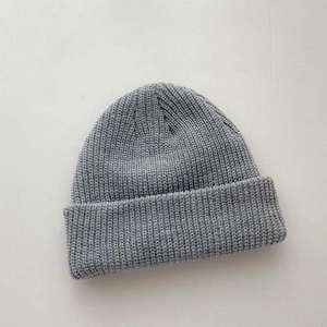 Bonnets en tricot d'hiver unisexes de haute qualité, logo personnalisable, chapeau en crochet extensible, broderie 3D unie, décontracté - Product Image 5