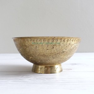 Cuenco de latón decorativo superior, Color dorado, diseño hecho a mano, soporte, vajilla, cuenco para servir con venta, aspecto admirable, suministro de cuenco para servir - Product Image 1
