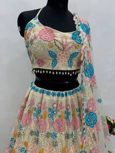 Vêtements de mariée Foax lourd Georgette brodé séquence travail Lehengas Choli avec des vêtements indiens et pakistanais Dupatta - Product Image 3