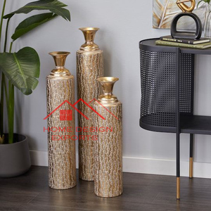 Accesorios de decoración para el hogar y el hotel a precio mayorista Diseño martillado Jarrón alto de metal con acabado dorado para moderno - Product Image 2