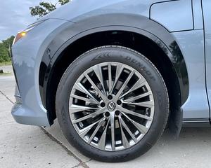 LEXUS RZ 450e Luxury AWD 2023 d'occasion - PRÊT À ÊTRE EXPÉDIÉ - Product Image 6