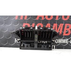 ช่องระบายอากาศกลางรถยนต์ PEUGEOT 2008 ซีรีส์ (19>) รุ่น 98234571 - Product Image 4