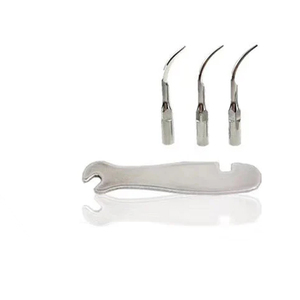Nuevo Escalador Dental Manual Autoclavable de Alta Calidad con 3 Puntas, 2 y 4 Orificios, Turbina Metálica, Garantía de por Vida, Certificado CE Clase I - Product Image 3