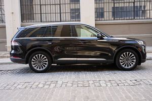Lincoln Navigator Reserve AWD 2022, Listo para Enviar - Product Image 5