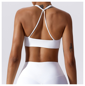 Sujetador deportivo sin costuras de moda de alta calidad para mujer, sujetador Halter de entrenamiento de gimnasio con logotipo personalizado con posición de logotipo frontal de estilo Simple - Product Image 5