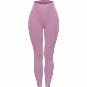 Vente en gros Ensemble 2 pièces d'entraînement de haute qualité Soutien-gorge sans coutures et short froissé aux fesses Ensembles d'entraînement pour les femmes - Product Image 6